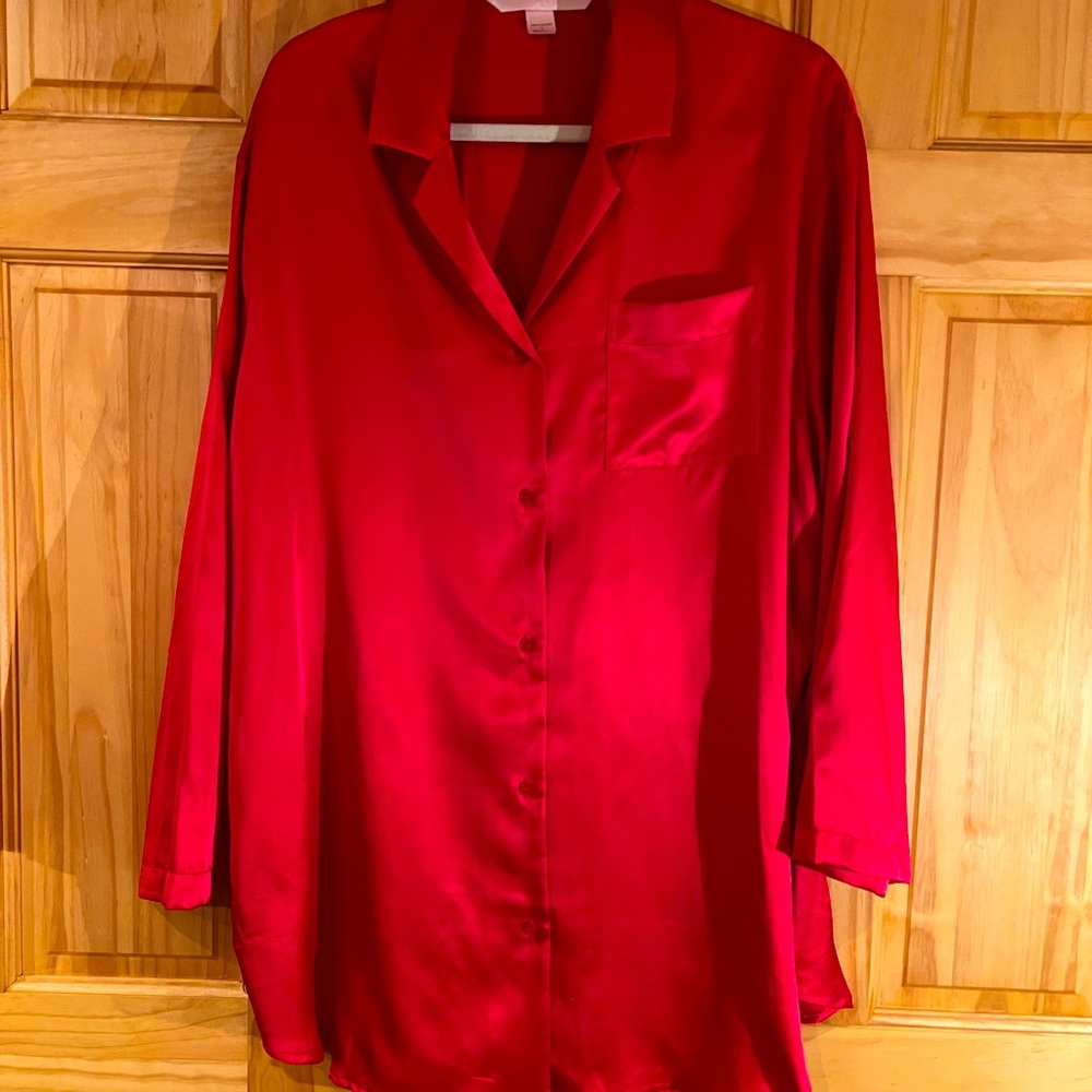 Victorias Secret night shirt